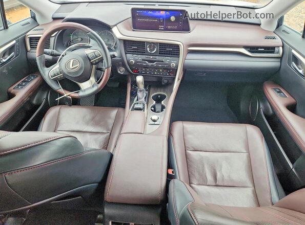 2T2BZMCA3HC060362 2017 LEXUS RX Белый Вид панели приборов