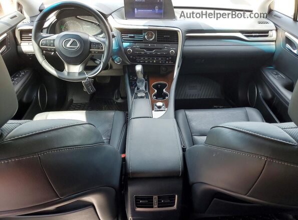 2T2BZMCA3HC105218 2017 LEXUS RX Silver Вид панелі приладів