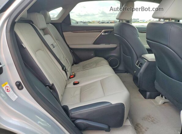 2T2BZMCA3HC124920 2017 LEXUS RX Silver უკანა სალონის ხედი