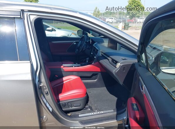 2T2BZMCA4HC084086 2017 LEXUS RX 350 Silver Front interior view