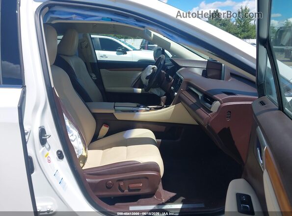 2T2BZMCA5HC071203 2017 LEXUS RX 350 White Front interior view