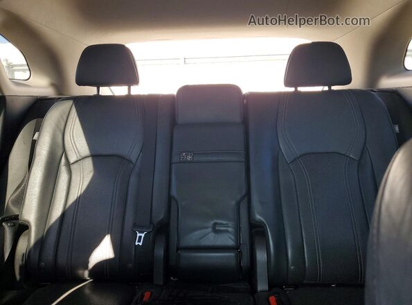 2T2BZMCA8GC023080 2016 LEXUS RX Серебряный Вид задних сидений