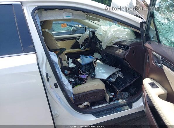 2T2BZMCA8HC078680 2017 LEXUS RX 350 White Front interior view