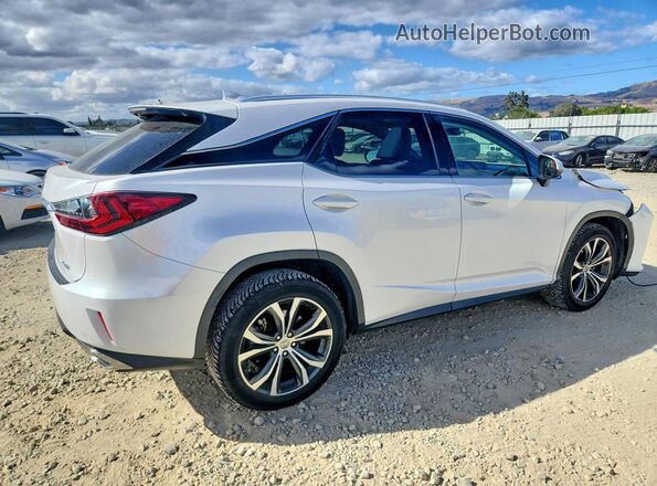 2T2BZMCA9HC071916 2017 LEXUS RX White 