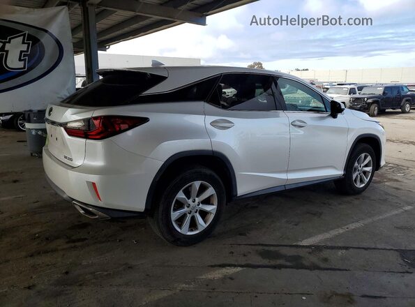 2T2BZMCAXHC113042 2017 LEXUS RX White 