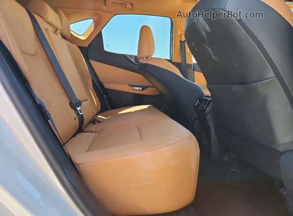 2T2GGCEZ1NC011570 2022 LEXUS NX White 