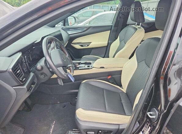 2T2GGCEZ5RC053729 2024 LEXUS NX Black Вид салону спереду