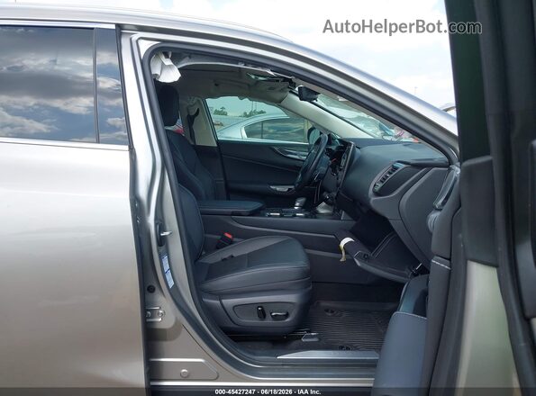 2T2GGCEZ6PC019568 2023 LEXUS NX 350 Champagne Front interior view