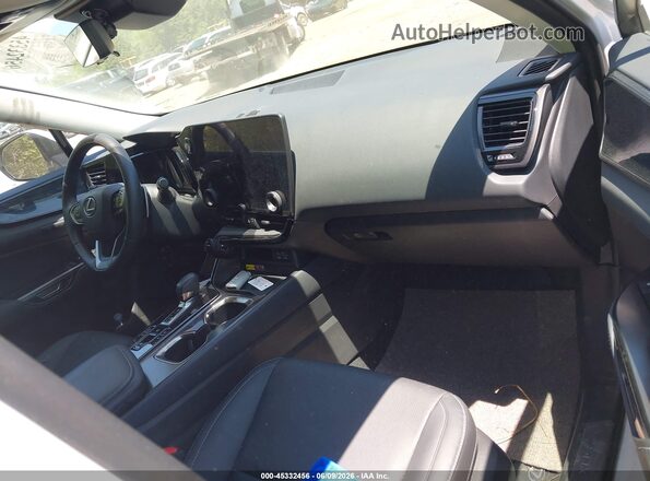 2T2GGCEZXRC052446 2024 LEXUS NX 350 White Vista interior delantera