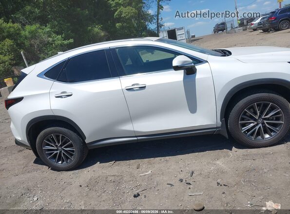 2T2GGCEZXRC052446 2024 LEXUS NX 350 White Vista interior trasera