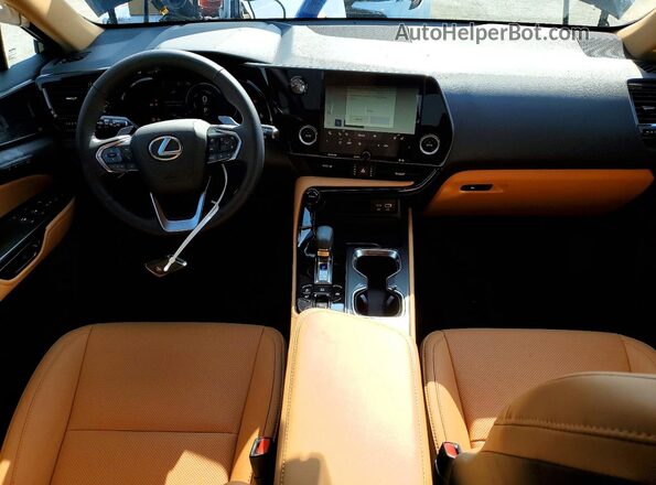 2T2GKCEZ1TC070369 2026 LEXUS NX Black Vista del salpicadero