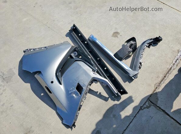 2T2HKCEZ4PC013741 2023 LEXUS NX Silver Widok komory silnika