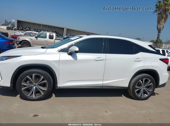 2T2HZMAA7MC202588 2021 LEXUS RX 350 White Սալոնի հետևի տեսք