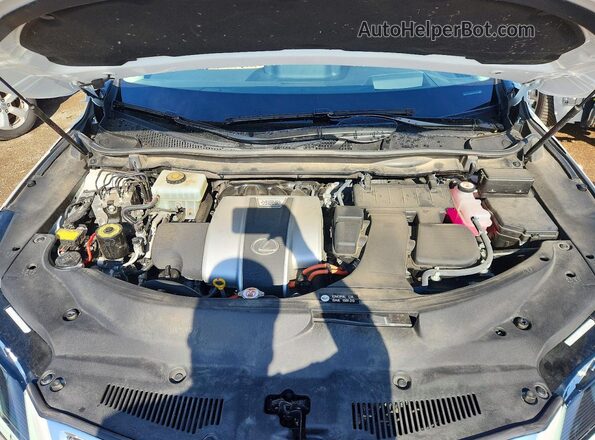 2T2JGMDA2MC066809 2021 LEXUS RX White Вид задньої частини салону