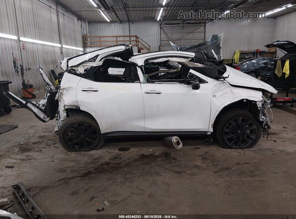 2T2KGCEZ0NC013661 2022 LEXUS NX 350 White Вид задньої частини салону
