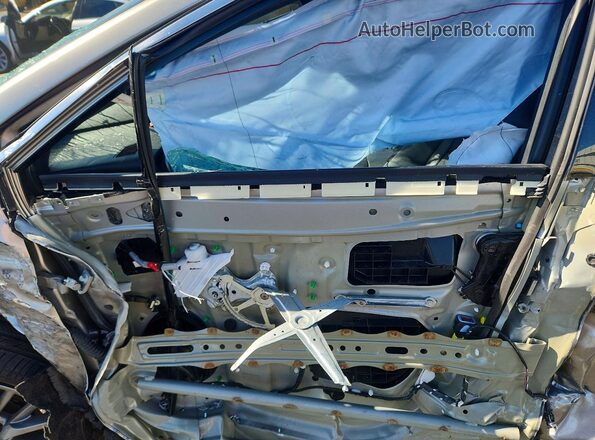 2T2YZMDA5NC362482 2022 LEXUS RX Silver Vista interior delantera