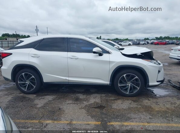 2T2ZZMCA0GC020141 2016 LEXUS RX 350 White Widok wnętrza z tyłu