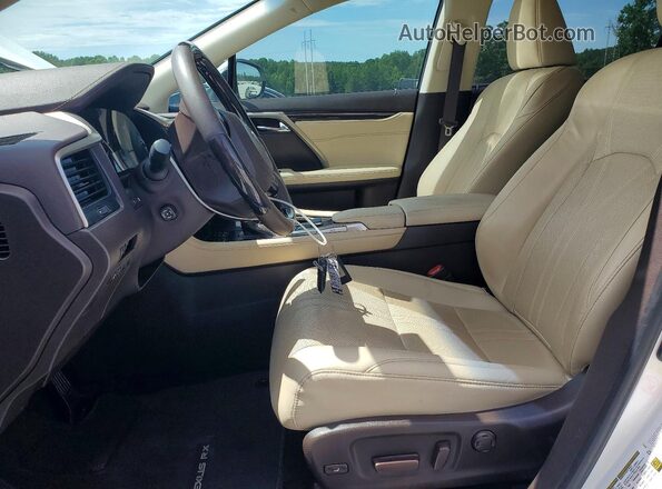 2T2ZZMCA7KC130046 2019 LEXUS RX White Front interior view