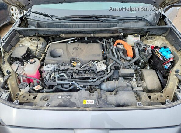 2T35WRFV6RW215287 2024 TOYOTA RAV4 Silver Вид підкапотного простору