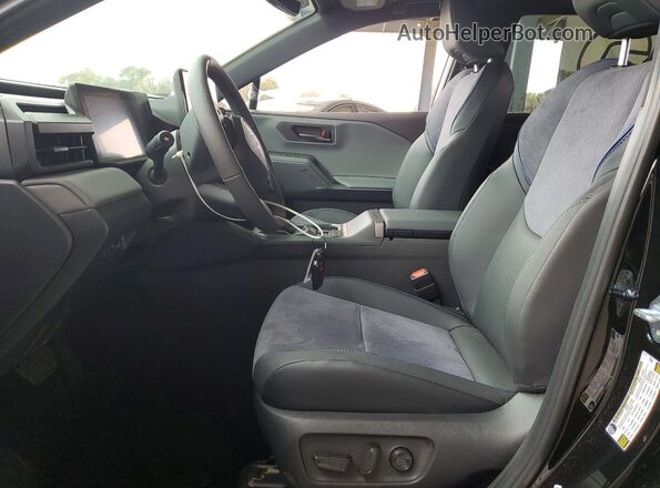 2T36CRAV1TW000492 2026 TOYOTA RAV4 Black Front interior view