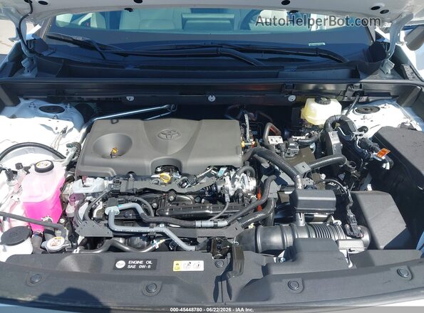 2T36CRAV1TW022413 2026 TOYOTA RAV4 White Вид ззаду