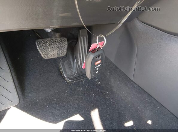 2T36CRAVXTW020823 2026 TOYOTA RAV4 Black Vista del salpicadero