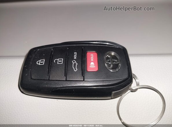 2T36DRBV2TC001048 2026 TOYOTA RAV4 Blue Вид панелі приладів