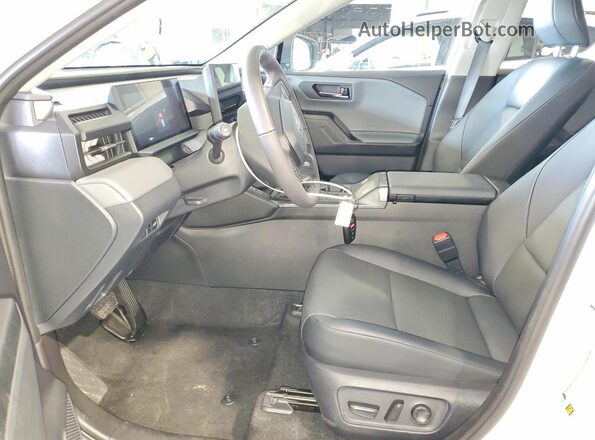 2T36DRBV6TW000631 2026 TOYOTA RAV4 White წინა სალონის ხედი