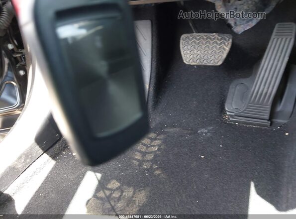 2T36DRBV9TW013809 2026 TOYOTA RAV4 Black Вид панелі приладів