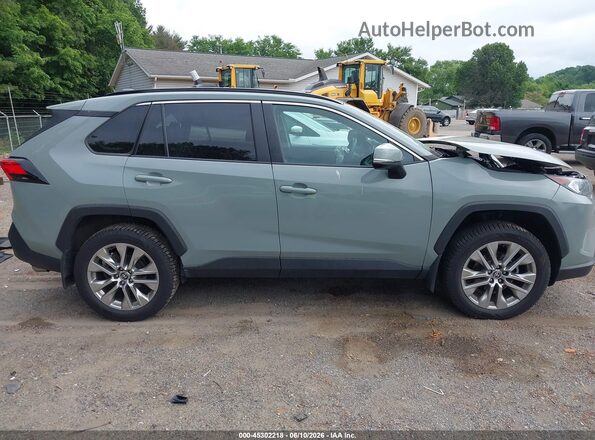 2T3A1RFV0MW192255 2021 TOYOTA RAV4 Gray Rear interior view