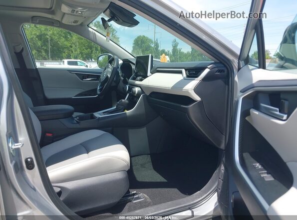 2T3A1RFV0SW524823 2025 TOYOTA RAV4 Silver წინა სალონის ხედი
