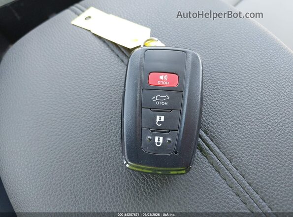 2T3A1RFV0SW524823 2025 TOYOTA RAV4 Silver წინა პანელის ხედი