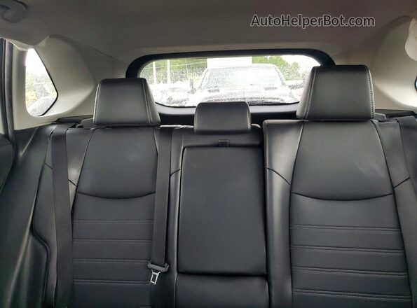 2T3A1RFV2NW268348 2022 TOYOTA RAV4 Gray Widok tylnych siedzeń