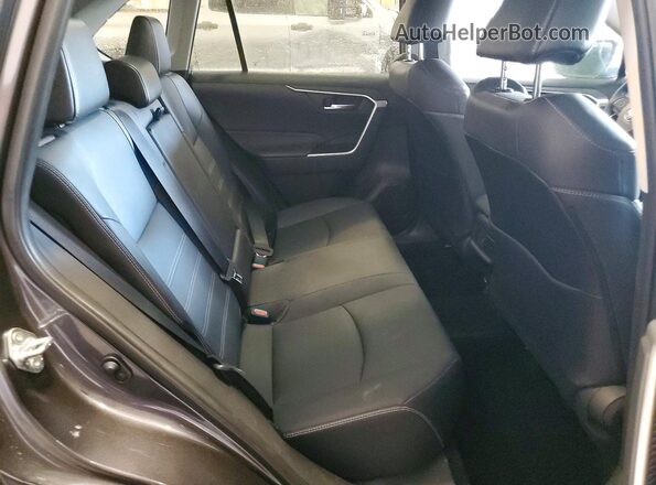 2T3A1RFV3PC371198 2023 TOYOTA RAV4 Gray Вид задньої частини салону