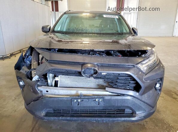 2T3A1RFV3PC371198 2023 TOYOTA RAV4 Gray Вид спереду
