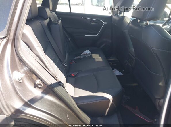 2T3A1RFV3RC421200 2024 TOYOTA RAV4 Gray VIN կոդի պիտակի տեսք