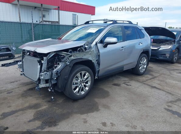 2T3A1RFV3SC544095 2025 TOYOTA RAV4 Silver Front left
