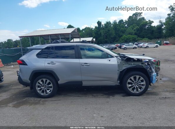 2T3A1RFV3SC544095 2025 TOYOTA RAV4 Silver 360 interior view