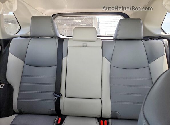 2T3A1RFV5MW212936 2021 TOYOTA RAV4 White Rear seats view