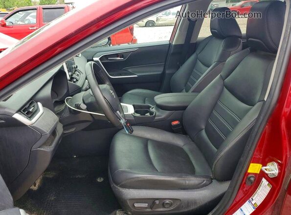 2T3A1RFV5MW217327 2021 TOYOTA RAV4 Red Front interior view