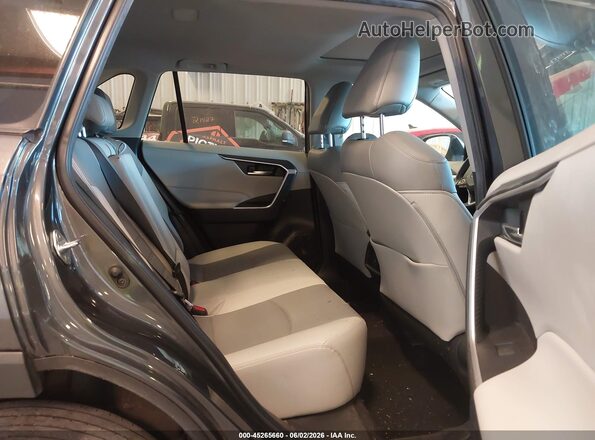 2T3A1RFV6PW337612 2023 TOYOTA RAV4 Gray Vista de la etiqueta del VIN