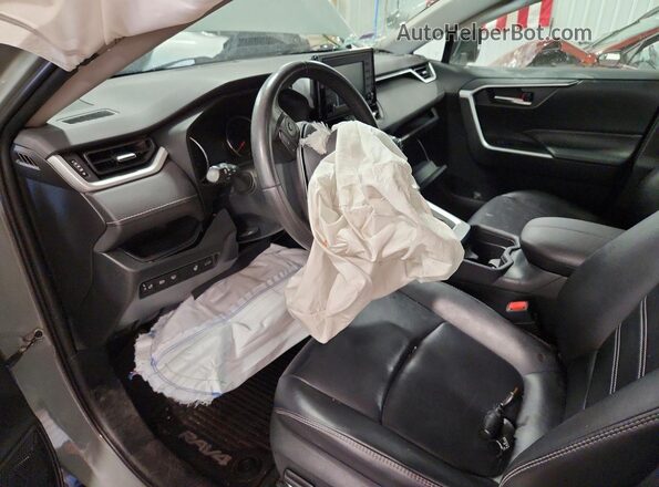 2T3A1RFV8KW060292 2019 TOYOTA RAV4 Gray Առջևի վահանակի տեսք