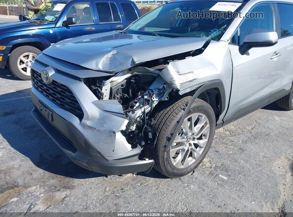 2T3A1RFV8SW599186 2025 TOYOTA RAV4 Silver Vista frontal