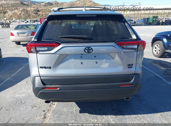 2T3A1RFV8SW599186 2025 TOYOTA RAV4 Silver 