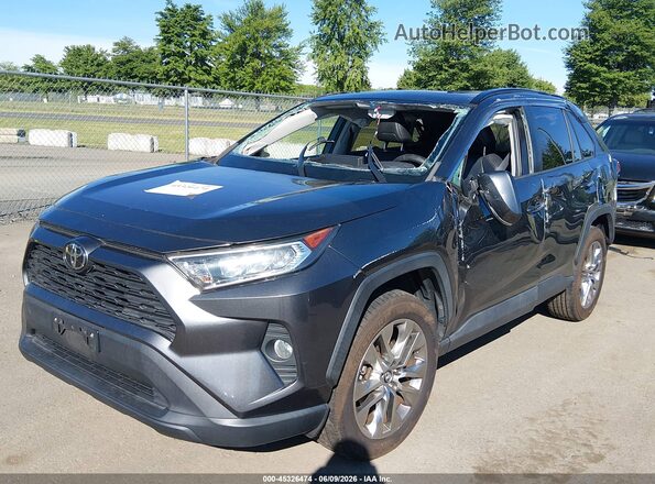 2T3A1RFV9KC052753 2019 TOYOTA RAV4 Gray Передня ліва чверть
