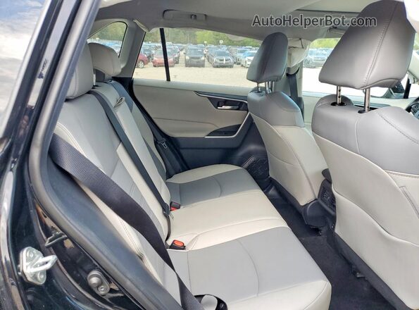 2T3A1RFVXLC090039 2020 TOYOTA RAV4 Black Rear interior view