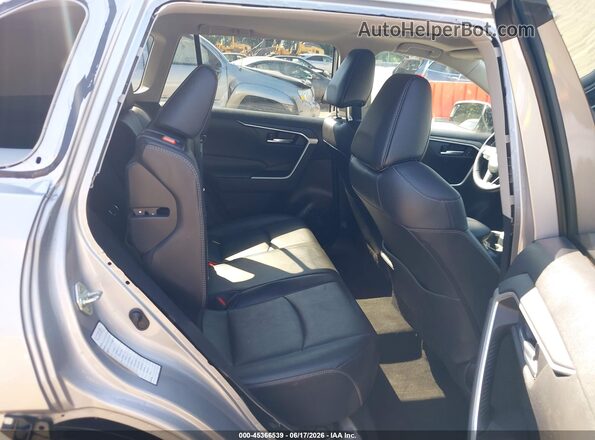 2T3A1RFVXLW124866 2020 TOYOTA RAV4 Silver Vista de la etiqueta del VIN