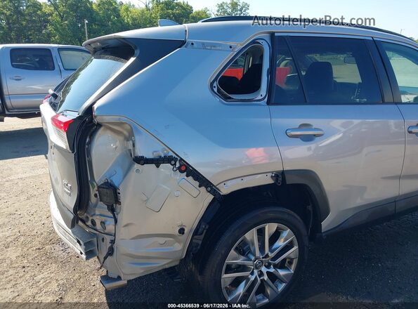 2T3A1RFVXLW124866 2020 TOYOTA RAV4 Silver Vista frontal