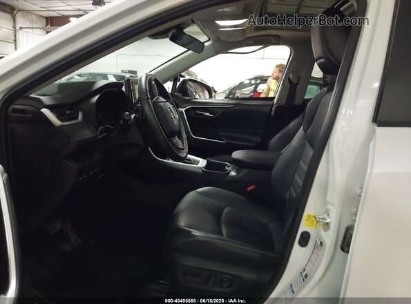 2T3A1RFVXNW302150 2022 TOYOTA RAV4 White წინა სალონის ხედი