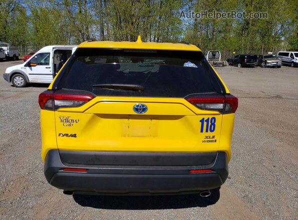 2T3B6RFV3MW021392 2021 TOYOTA RAV4 Yellow 